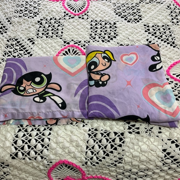 Vintage from the year  2000 Power Puff twin sheets. Fair condition - Picture 6 of 8